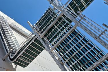 cable_racks_data_center 1